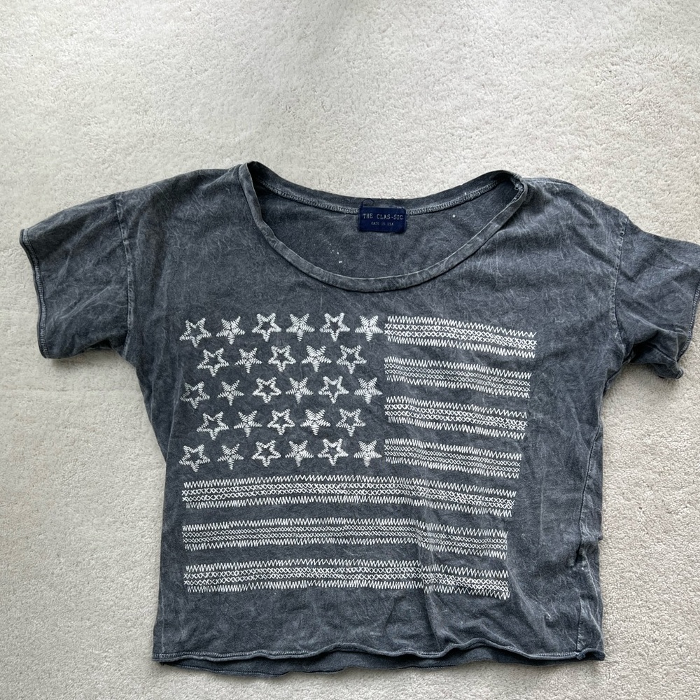 American Flag Distressed Slightly Cropped T-Shirt